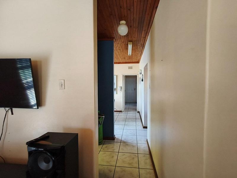 4 Bedroom Property for Sale in Mthata Eastern Cape